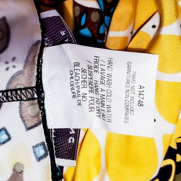 Papillon Blanc Stunning Multicolor Print Dress - Picture 6 of 6